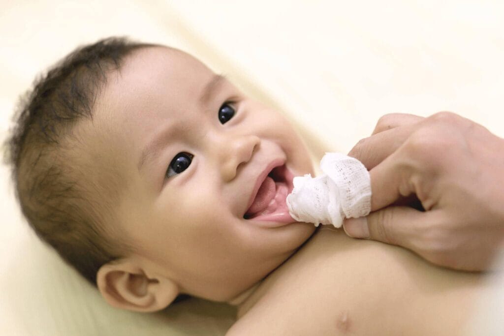 baby grinding teeth